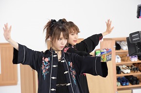 高橋愛 田中れいな モーニング娘。 CM 脱臭炭 プラチナ期