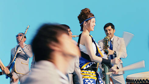 白石麻衣 さらし 法被 和太鼓 氷結 東京スカパラダイスオーケストラ