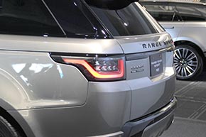 RANGE ROVER SPORT PHEV リア