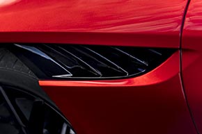 フロント側面のサイドルーバー