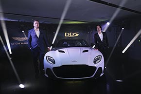 アストンマーティン Aston Martin DBS Superleggera 007 ボンドカー