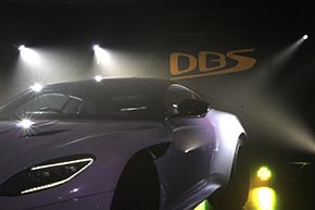 アストンマーティン Aston Martin DBS Superleggera 007 ボンドカー