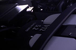 アストンマーティン Aston Martin DBS Superleggera 007 ボンドカー