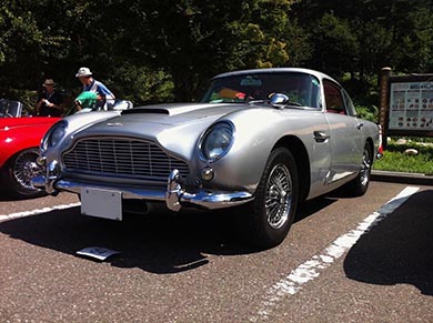 アストンマーティン Aston Martin DBS Superleggera 007 ボンドカー DB5