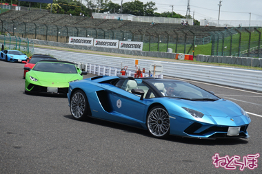 ランボルギーニ スーパートロフェオ ガヤルド アヴェンタドール ウラカン 鈴鹿サーキット