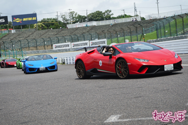 ランボルギーニ スーパートロフェオ ガヤルド アヴェンタドール ウラカン 鈴鹿サーキット