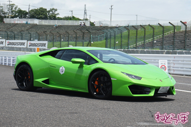 ランボルギーニ スーパートロフェオ ガヤルド アヴェンタドール ウラカン 鈴鹿サーキット