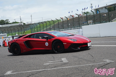 ランボルギーニ スーパートロフェオ ガヤルド アヴェンタドール ウラカン 鈴鹿サーキット