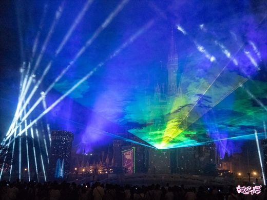 Celebrate! Tokyo Disneyland