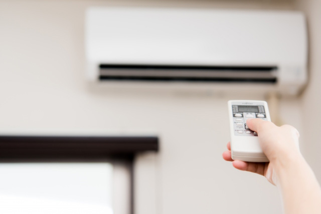 「エアコンの嫌なニオイが完全に消えた」　“窓全開、16度で1時間つけっぱなし”で本当にニオイが取れる理由