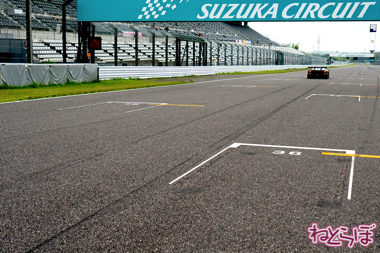 ランボルギーニ スーパートロフェオ モータースポーツ 鈴鹿サーキット