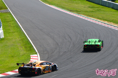 ランボルギーニ スーパートロフェオ モータースポーツ 鈴鹿サーキット