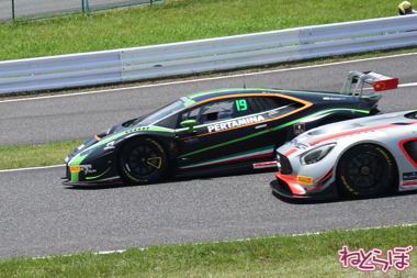 ランボルギーニ スーパートロフェオ モータースポーツ 鈴鹿サーキット