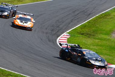 ランボルギーニ スーパートロフェオ モータースポーツ 鈴鹿サーキット