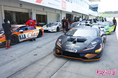 ランボルギーニ スーパートロフェオ モータースポーツ 鈴鹿サーキット