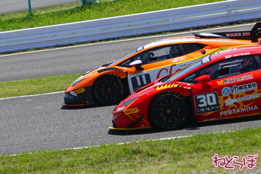 ランボルギーニ スーパートロフェオ モータースポーツ 鈴鹿サーキット