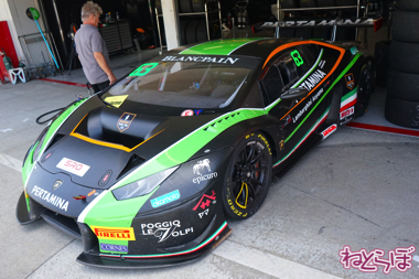 ランボルギーニ スーパートロフェオ モータースポーツ 鈴鹿サーキット