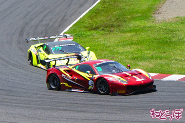 ランボルギーニ スーパートロフェオ モータースポーツ 鈴鹿サーキット