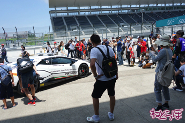 ランボルギーニ スーパートロフェオ モータースポーツ 鈴鹿サーキット