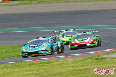 ランボルギーニ スーパートロフェオ モータースポーツ 鈴鹿サーキット