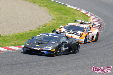 ランボルギーニ スーパートロフェオ モータースポーツ 鈴鹿サーキット