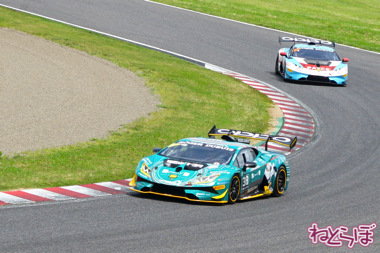 ランボルギーニ スーパートロフェオ モータースポーツ 鈴鹿サーキット