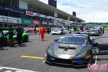 ランボルギーニ スーパートロフェオ モータースポーツ 鈴鹿サーキット