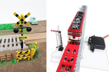 鉄道模型の信号機や踏切を自在に動かせます