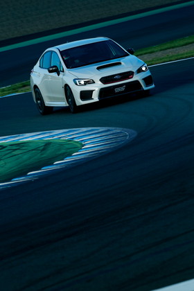 WRX STI TYPE RA-R