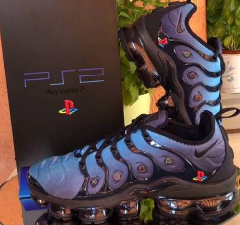 プレイステーションスニーカー