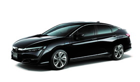 PHEV ホンダ クラリティ プリウスPHV 価格 燃費