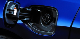 PHEV ホンダ クラリティ プリウスPHV 価格 燃費