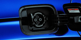 PHEV ホンダ クラリティ プリウスPHV 価格 燃費