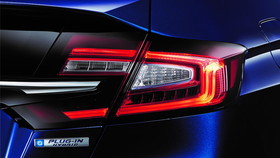 PHEV ホンダ クラリティ プリウスPHV 価格 燃費