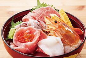 北斗七種海鮮丼（三崎豊魚）