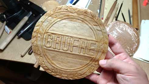 神戸風月堂 ゴーフル 木彫り 銘菓 兵庫県