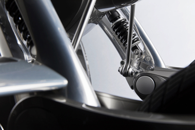 カングーロ AI ロボット バイク 変形