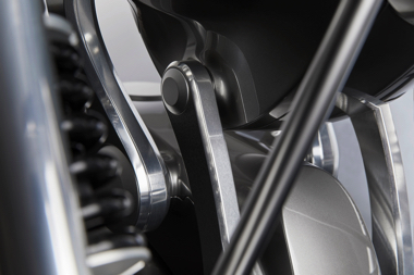 カングーロ AI ロボット バイク 変形