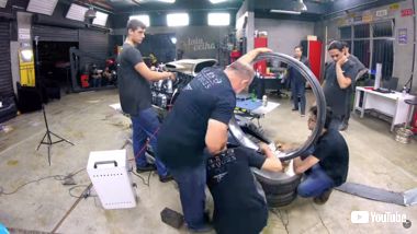 バイク 水平対向 300馬力 エンジン リング SF