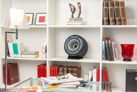 ピレリタイヤ F1 スピーカー Bluetooth