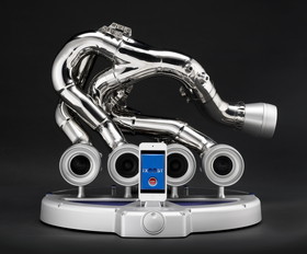 カッコイイ エキゾーストパイプ iPhoneスタンド