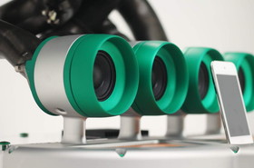 カッコイイ エキゾーストパイプ iPhoneスタンド