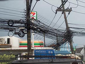 プーケットの電線