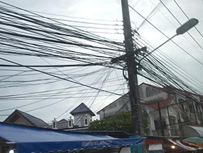 プーケットの電線
