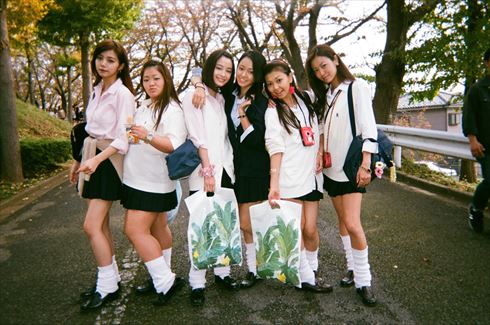 SUNNY 映画 広瀬すず 池田エライザ 山本舞香 野田美桜 田辺桃子 富田望生 コギャル 写ルンです