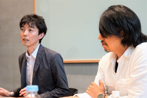 LINEマンガ　ビジネスモデル　取材　LINEコミックス　サブスクリプション　広告