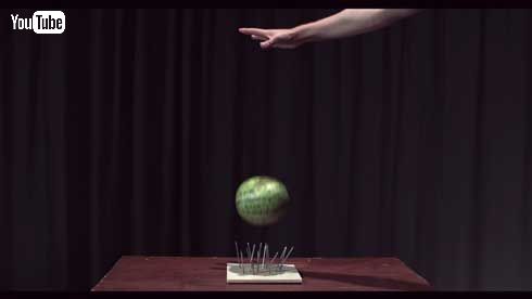 世界一スッキリしない動画 YouTube イライラ スイカ プリン ハンマー