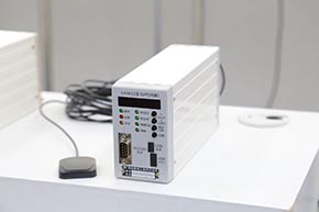 リレー式踏切設備の動作状態を最大32接点／12万変化まで記録できる装置「情報メモリーVAM32III（時刻補正用GPS内蔵）」