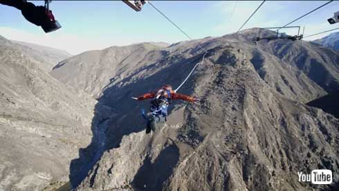 ネビス・カタパルト 人間パチンコ ニュージーランド アクティビティ バンジー