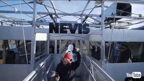 ネビス・カタパルト 人間パチンコ ニュージーランド アクティビティ バンジー